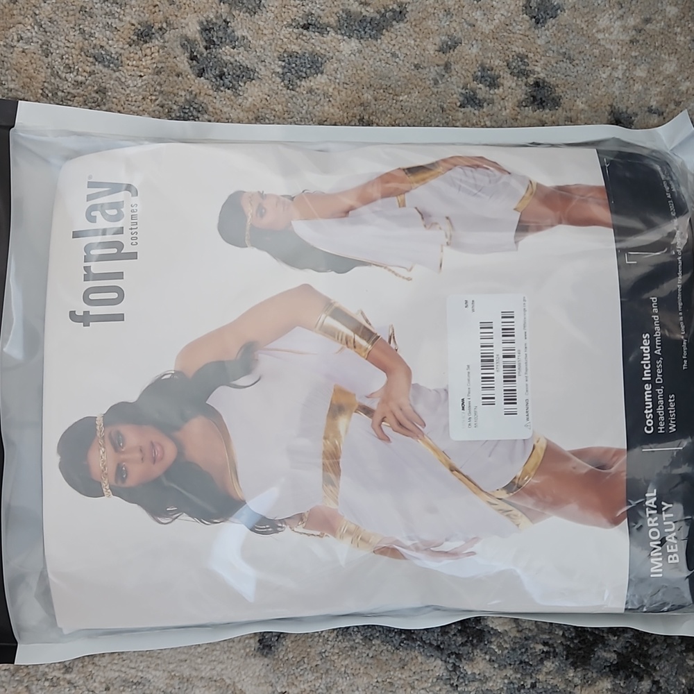 Greek costume